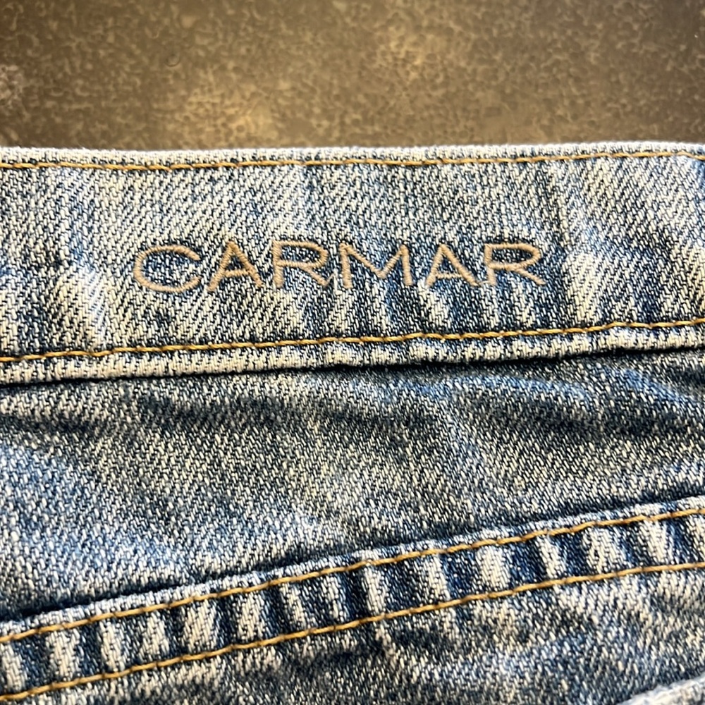 💙 CARMAR 💙 Jean shorts with embroidered trim Size 26 - Picture 3 of 7